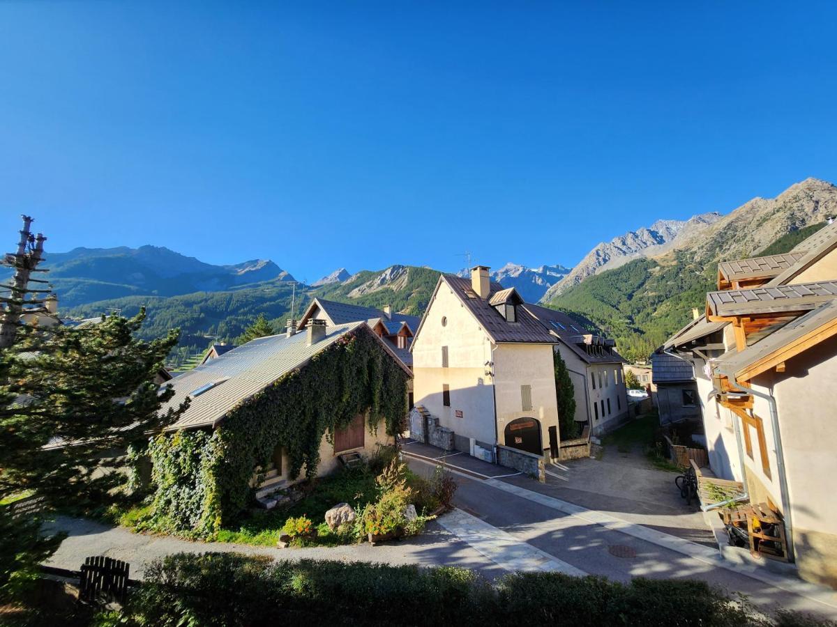 La Petite Corneille - A Chic And Central Studio. Le Monêtier-les-Bains Εξωτερικό φωτογραφία
